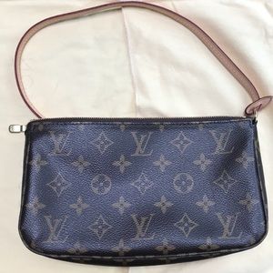 Louis Vuitton Pochette Accessoires